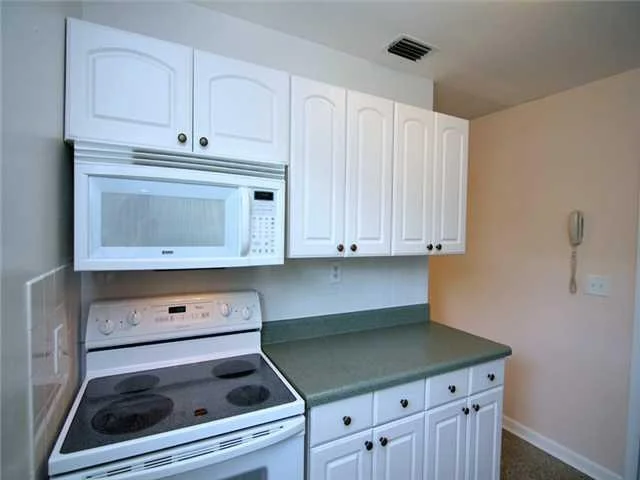 Photo of 5255 SE Orange Street