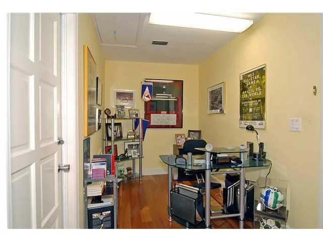 Photo of 6 Delano Lane