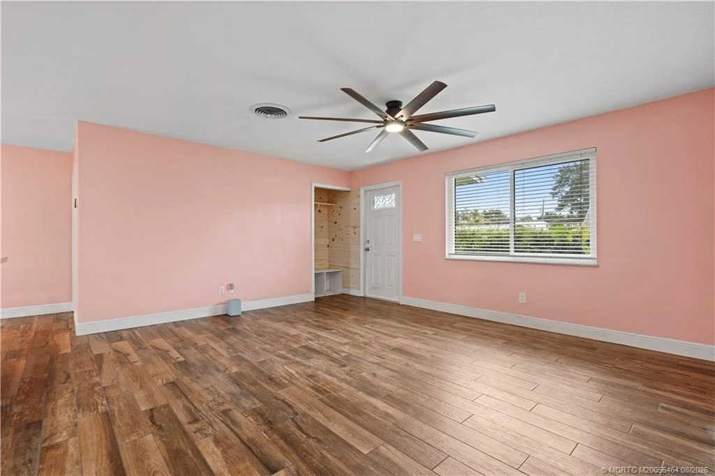 Photo of 1126 SE Alamanda Lane