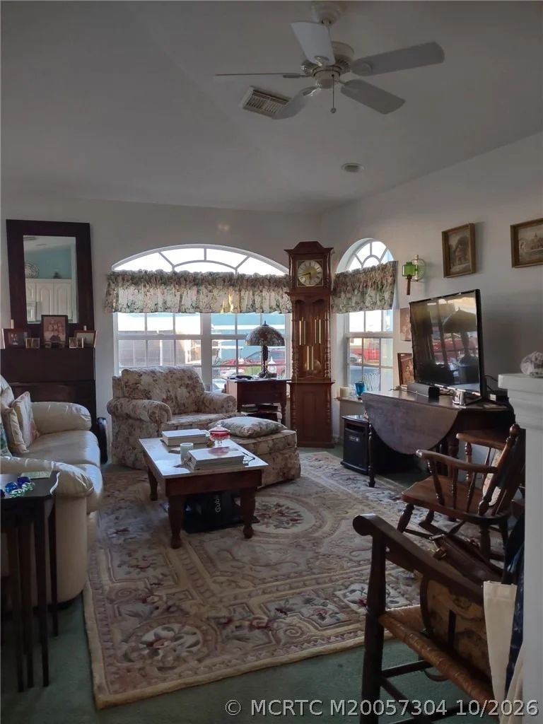 Photo of 1352 Nettles Boulevard