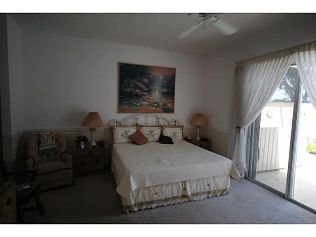 Photo of 1298 SW Eagleglen Place