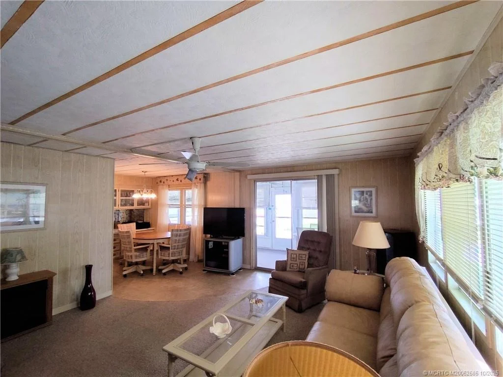 Photo of 2540 SE Penny Lane