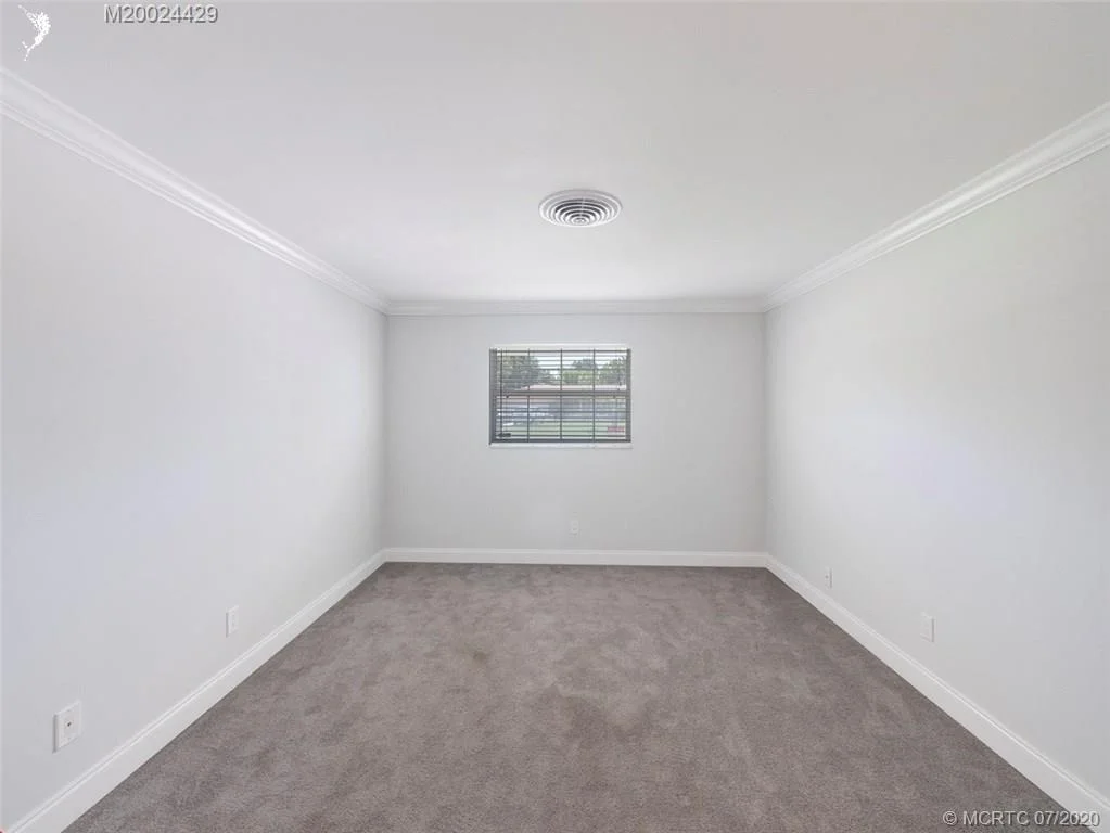 Photo of 1544 NW Spruce Ridge Drive