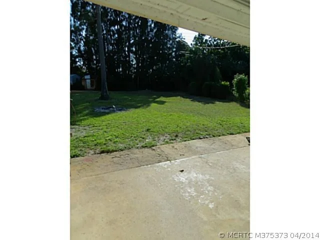 Photo of 842 SE Stafford Drive