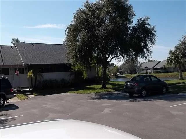 Photo of 4004 NW Cinnamon Tree Circle