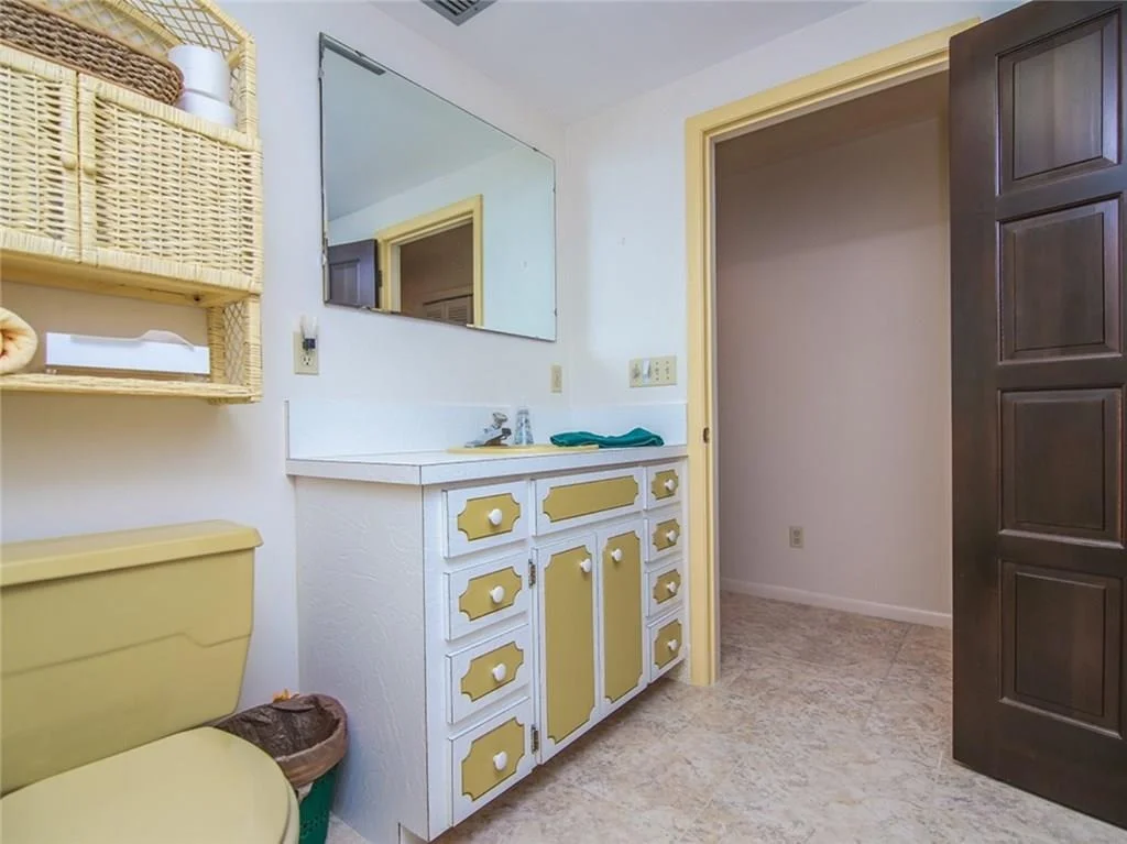 Photo of 1374 NW COCONUT POINT Lane