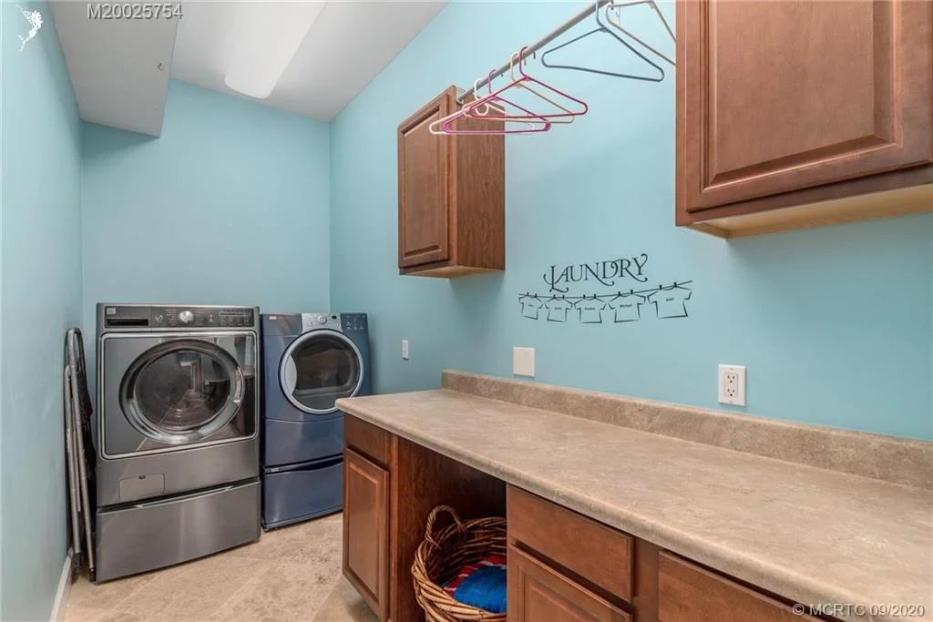Photo of 1223 NW Spruce Ridge Drive
