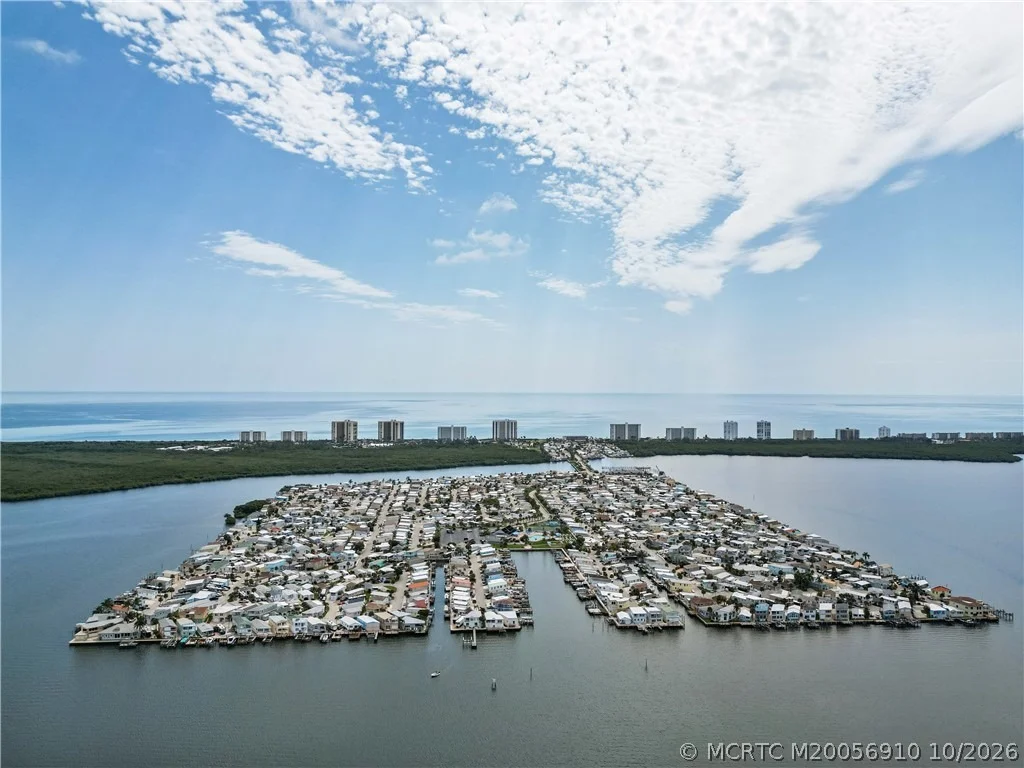 Photo of 185 Nettles Boulevard