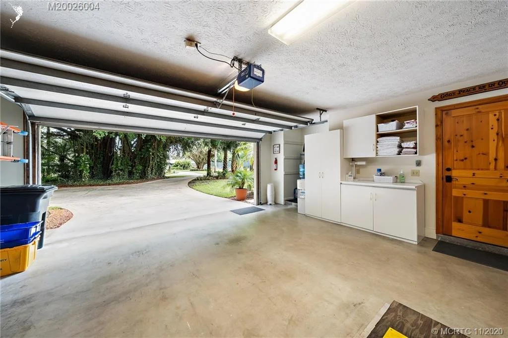 Photo of 254 SE Wells Drive