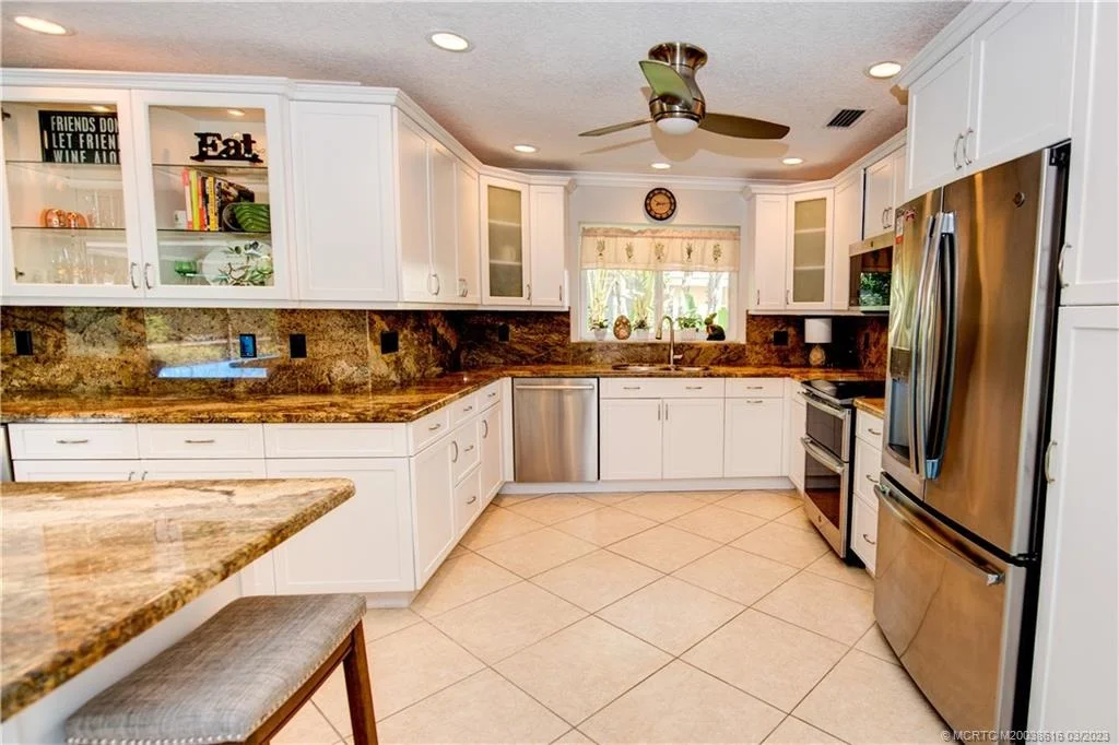 Photo of 3231 SE Fairway W