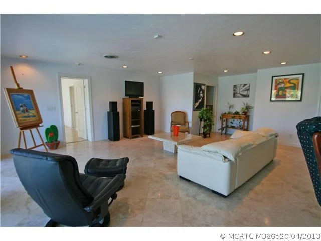 Photo of 1799 NW River Trail