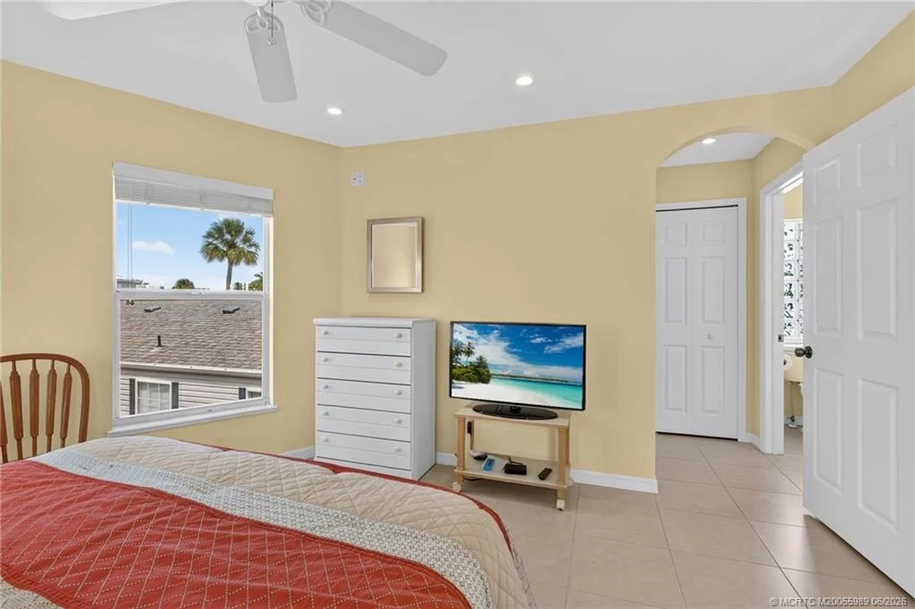 Photo of 184 Nettles Boulevard
