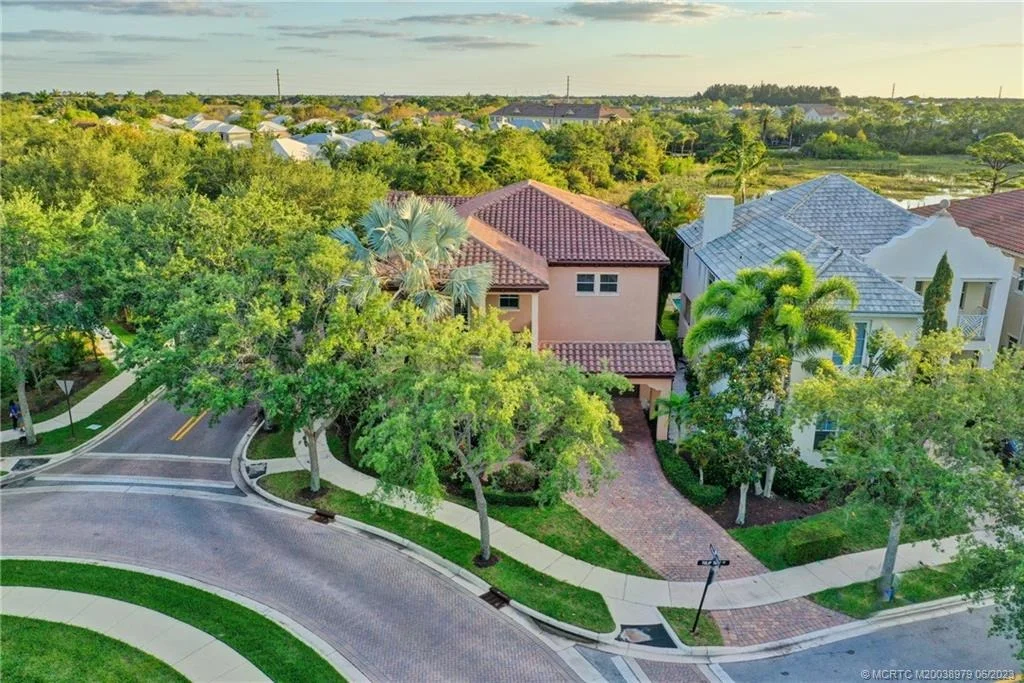 Photo of 104 Tulip Tree Court