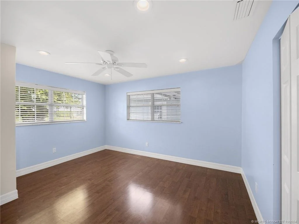 Photo of 723 NW Spruce Ridge Drive