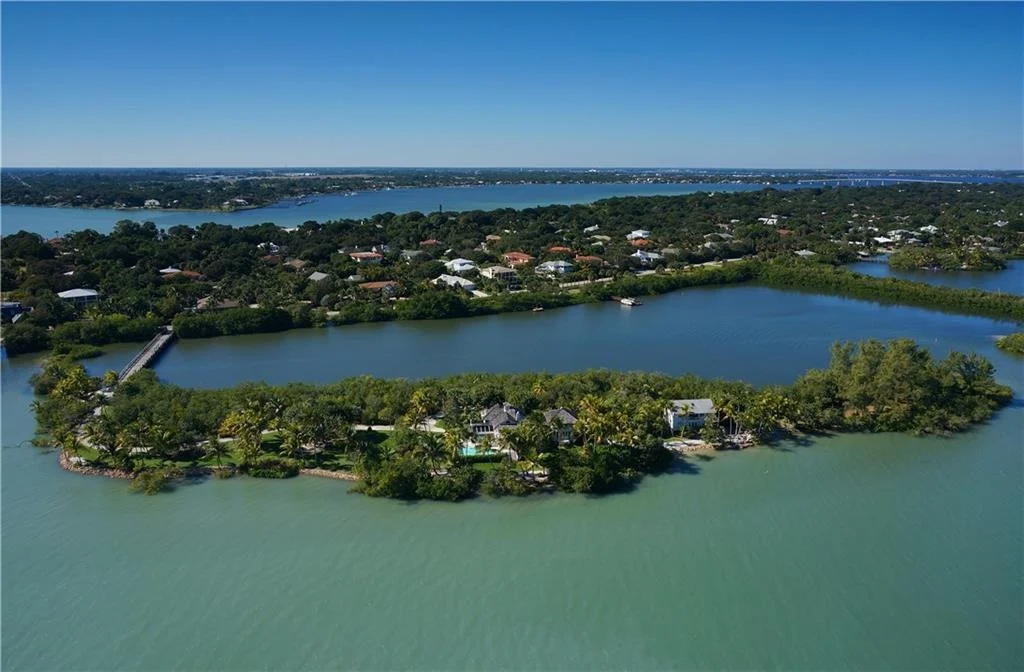 Photo of 1 Mandalay Island