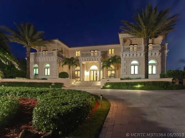 Photo of 1855 SE SAILFISH POINT Boulevard