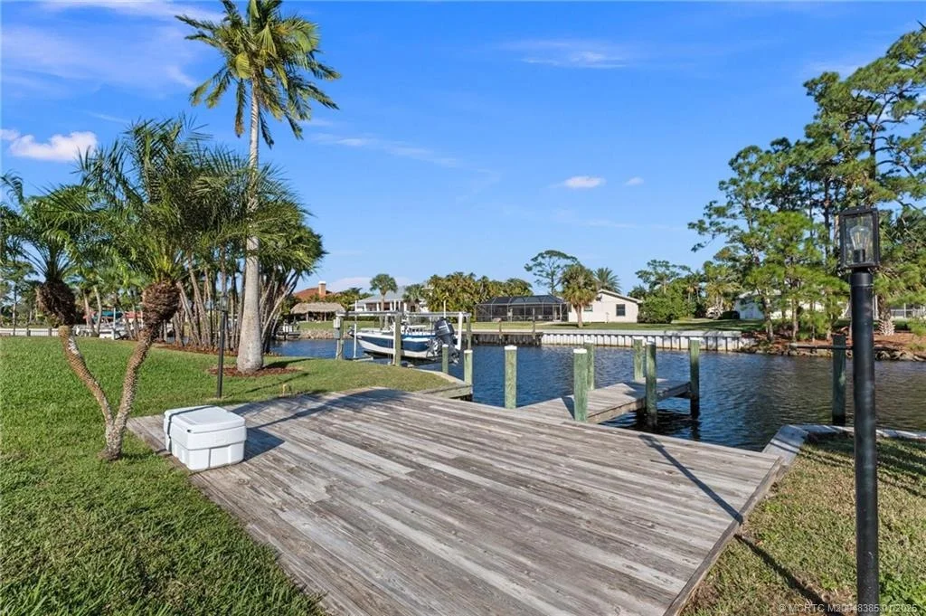 Photo of 1275 NW Pine Lake Drive