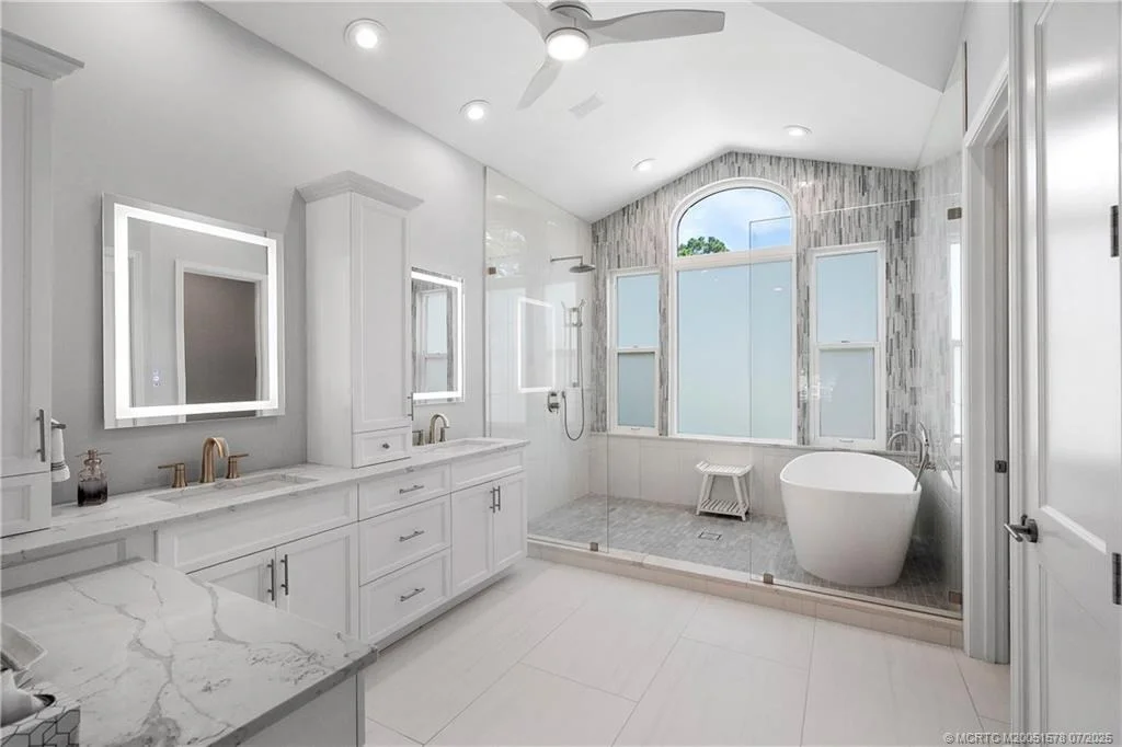 Photo of 1518 SE Cypress Glen Way