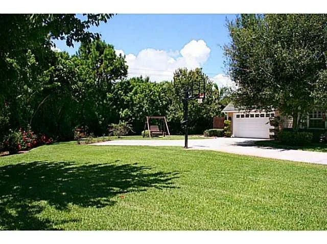 Photo of 84 NE Elderberry Terrace