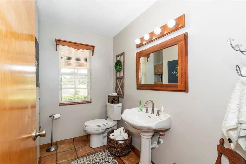 Photo of 1677 D Road