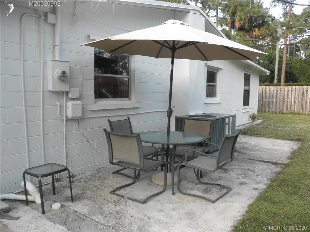 Photo of 1750 NW Sunset Boulevard