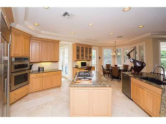 Photo of 9 NE Lofting Way