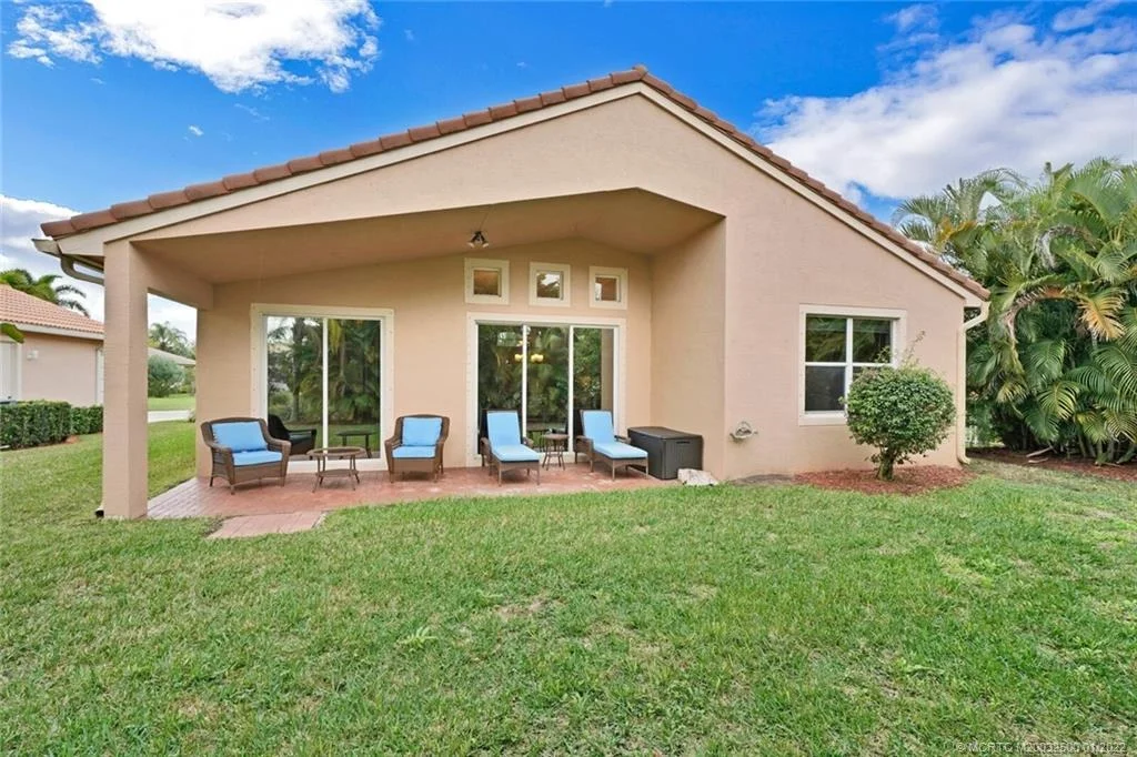 Photo of 1483 SE Legacy Cove Circle