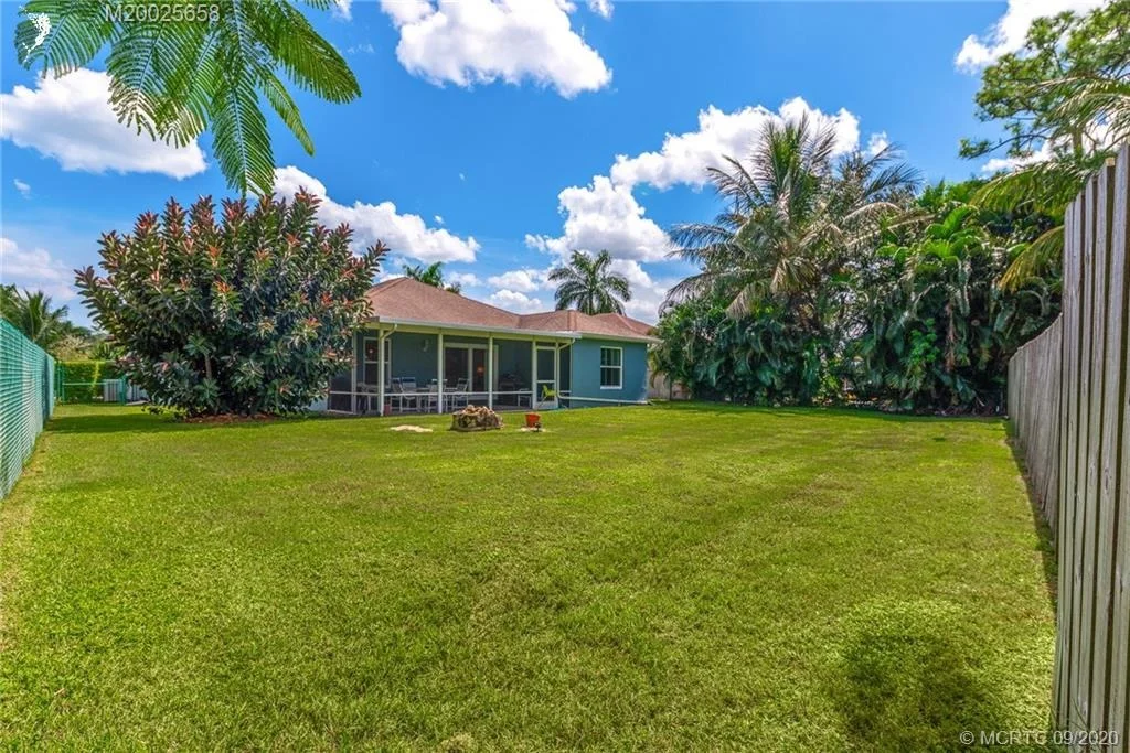 Photo of 4572 SE Murray Cove Circle