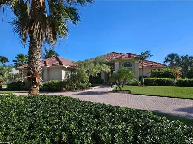 Photo of 2825 SE DUNE Drive