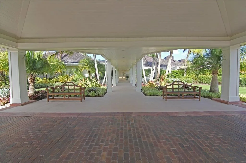 Photo of 6672 SE Pacific Drive