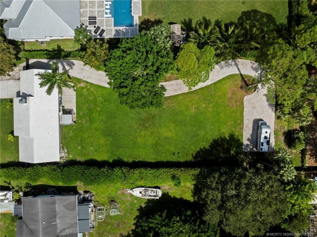 Photo of 1655 NW Fork Road