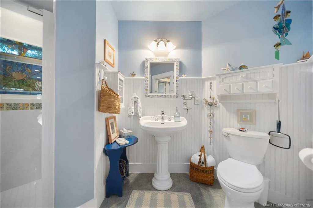 Photo of 12 Oak Hill Way