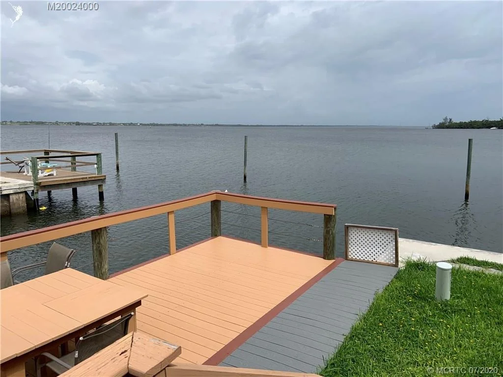 Photo of 360 Nettles Boulevard