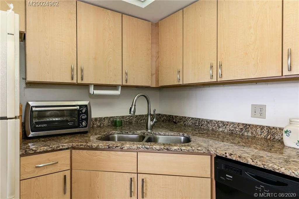 Photo of Unit 206 at 950 S Kanner Highway