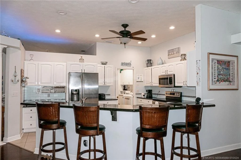 Photo of 2119 SW Danforth Circle