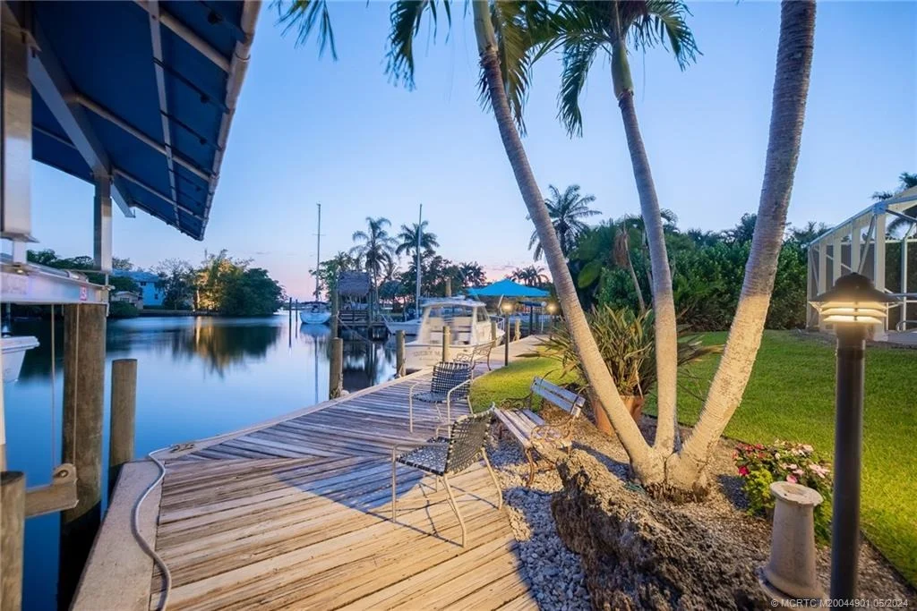 Photo of 1686 NW Harbor Place