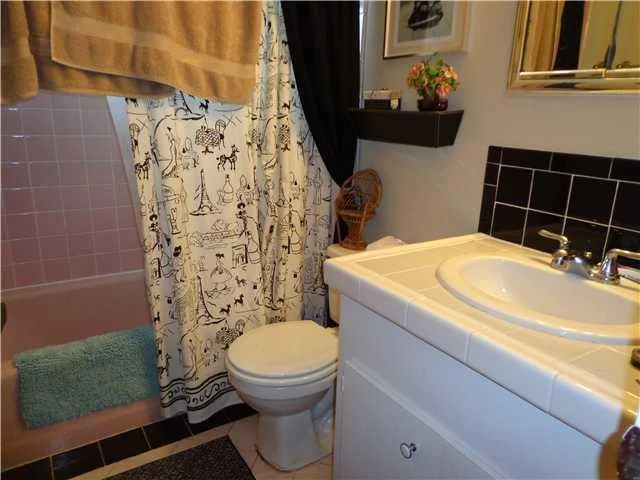 Photo of 5617 SE Avalon Drive