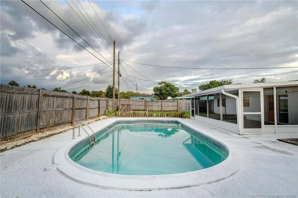 Photo of 1415 NE Silver Maple Way