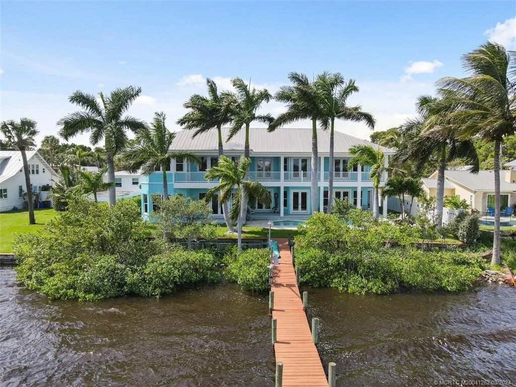 Photo of 985 SE St Lucie Boulevard
