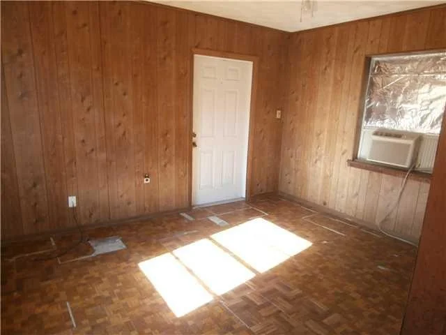 Photo of 252 NW Baker Road