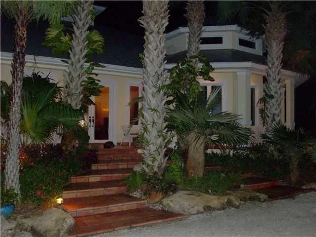 Photo of 2155 SW Locks Road