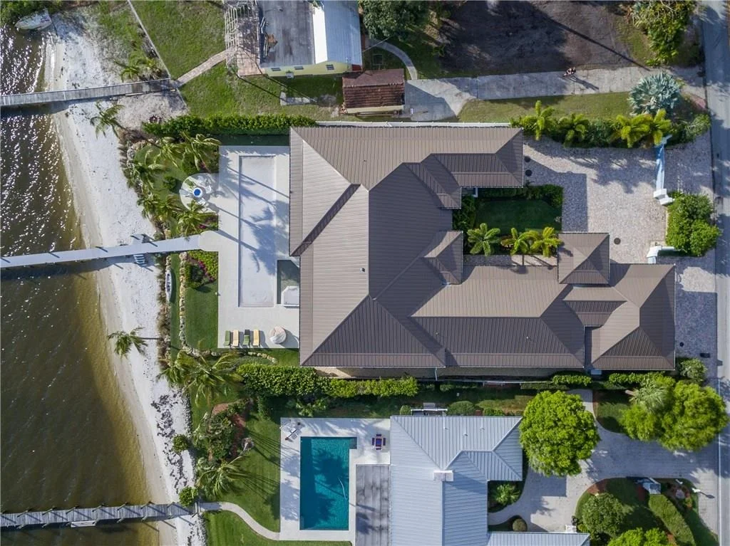 Photo of 1093 SE Saint Lucie Boulevard