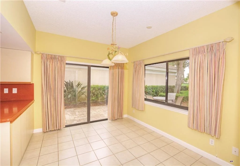 Photo of 6908 SE Pacific Drive