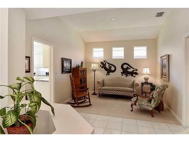 Photo of 3663 SE Cambridge Drive