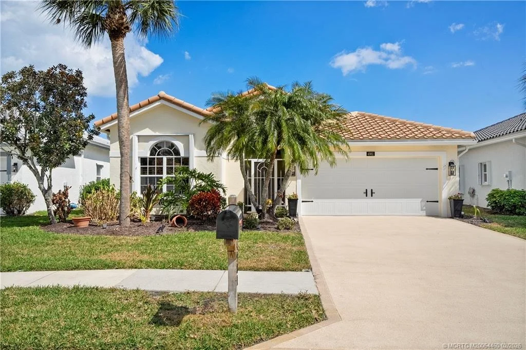 Photo of 4981 SE Devenwood Way
