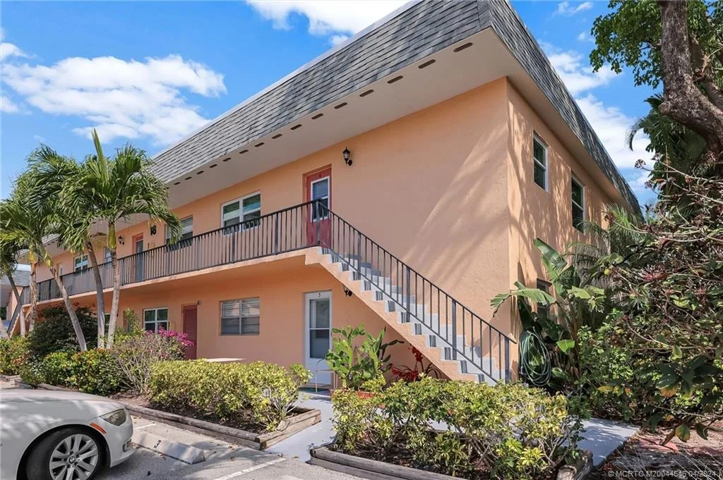 Photo of Unit 186 at 2950 SE Ocean Boulevard
