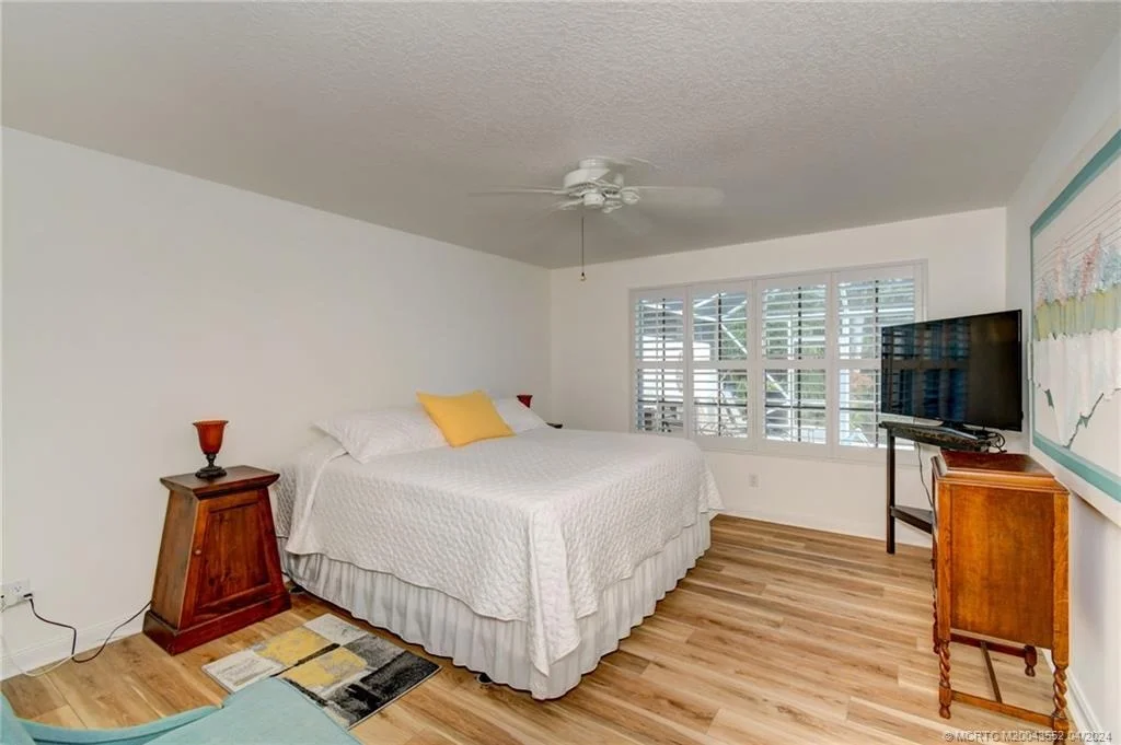 Photo of 858 SW Balmoral Trace SW