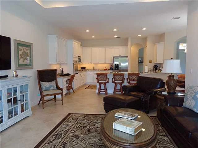 Photo of 2 SE ETHAN Terrace