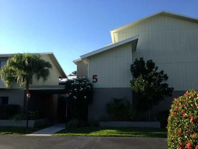 Photo of Unit 511 at 800 NW Fork Road
