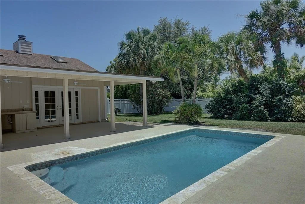 Photo of 2864 NE Rosetree Drive